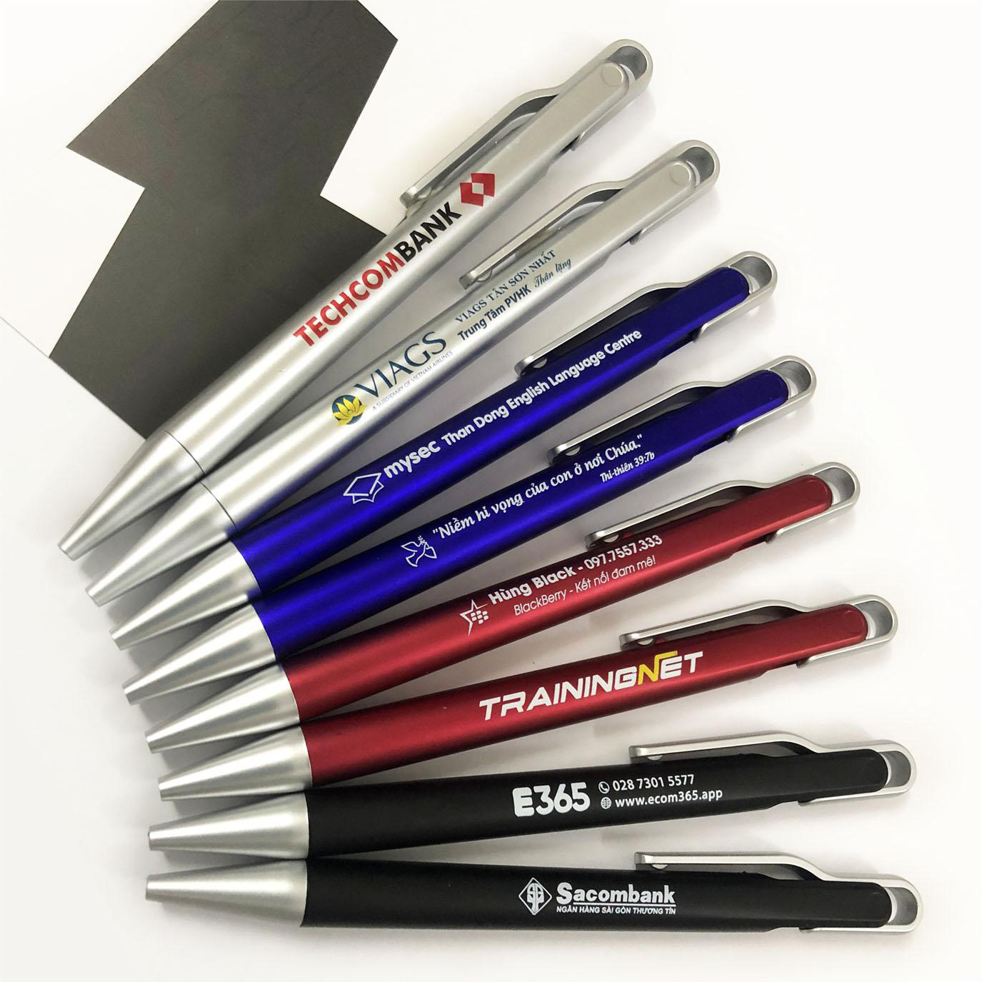 but-bi-quang-cao-bp2015-dep-moi-1